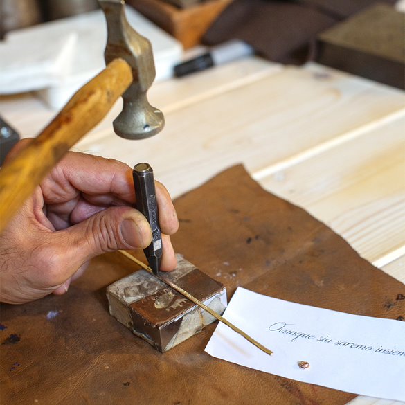 Filodellavita punzonatura